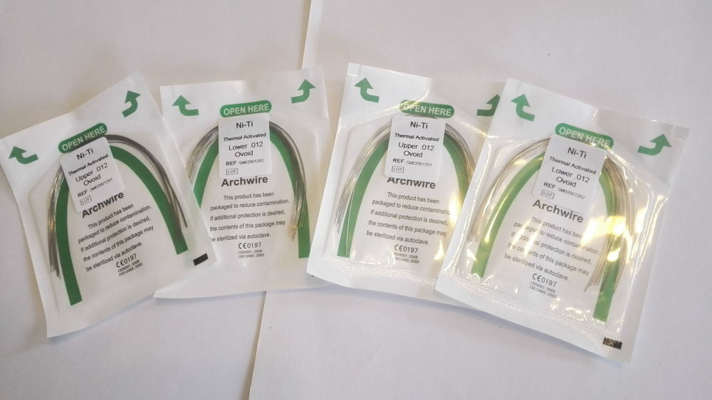 20stk Dental niti thermal active Archwire,rounde,eiförmige Form,thermische aktiv Bögen U/L,CE/FDA(Wählen Sie die Größen)