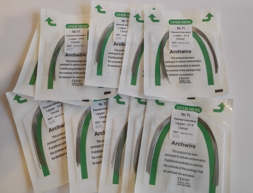 20stk Dental niti thermal active Archwire,rounde,eiförmige Form,thermische aktiv Bögen U/L,CE/FDA(Wählen Sie die Größen)