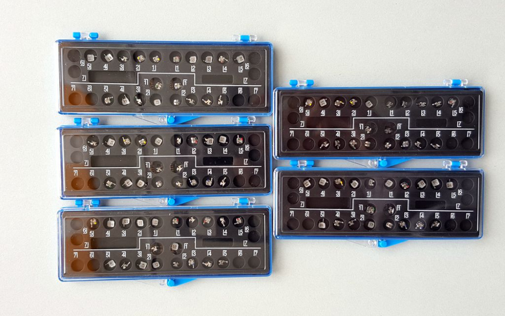 Dental hoche Qualität Metall Mini 80 Mesh-Basis Brackets,mit Haken345,CE/FDA