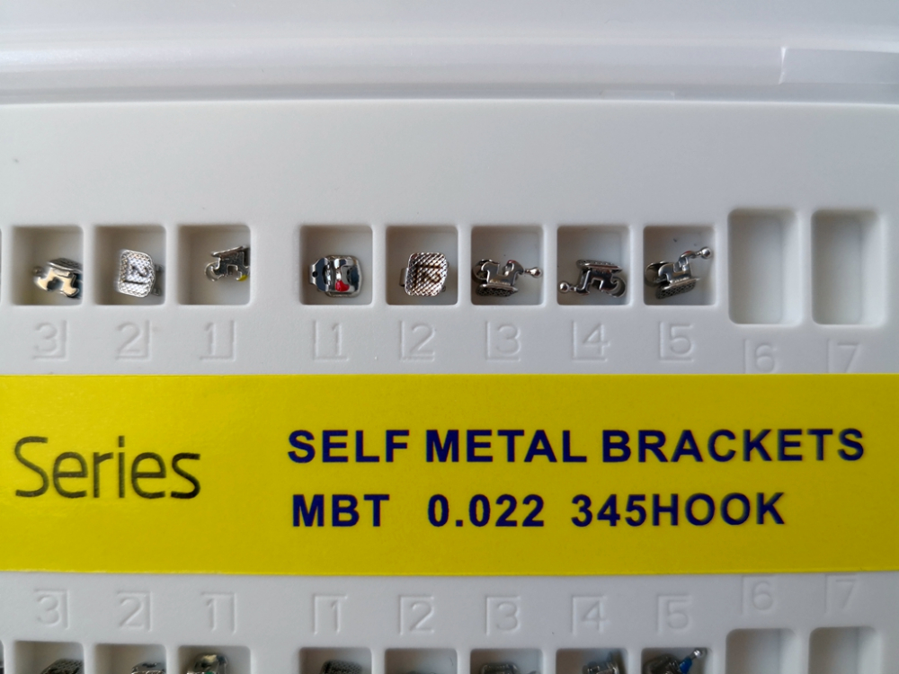 Dental Metall Selbstligierende Brackets,self-ligating brackets MBT022,hook345,CE/FDA