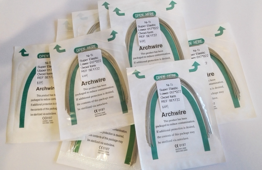 20stk Dental niti Super Elastic Archwire Rechteck Bögen (Ovoid) U/L, ,CE/FDA(Wählen Sie die Größen)