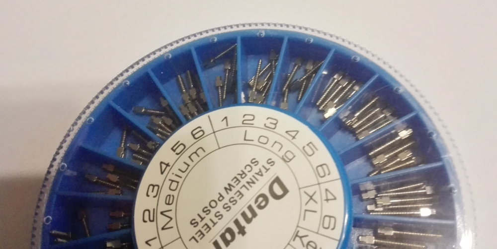 Dental golden Edelstahl-Schraubpfosten ,stainless steel Screw Post,,sotiert, 120stk/pack,CE