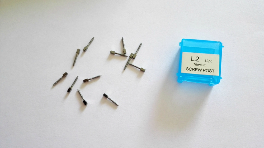Dental Titanium Schraubenpfosten ,Titanium Screw Post,Einzelgröße,12stk/pack,L1/L2/L3/L4/L5/M1/M2/M3/S1/S2/S3,CE