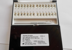 Dental metal passive self ligating brackets with tubes, U/L7x7 ,Hooks345 ,CE/FDA